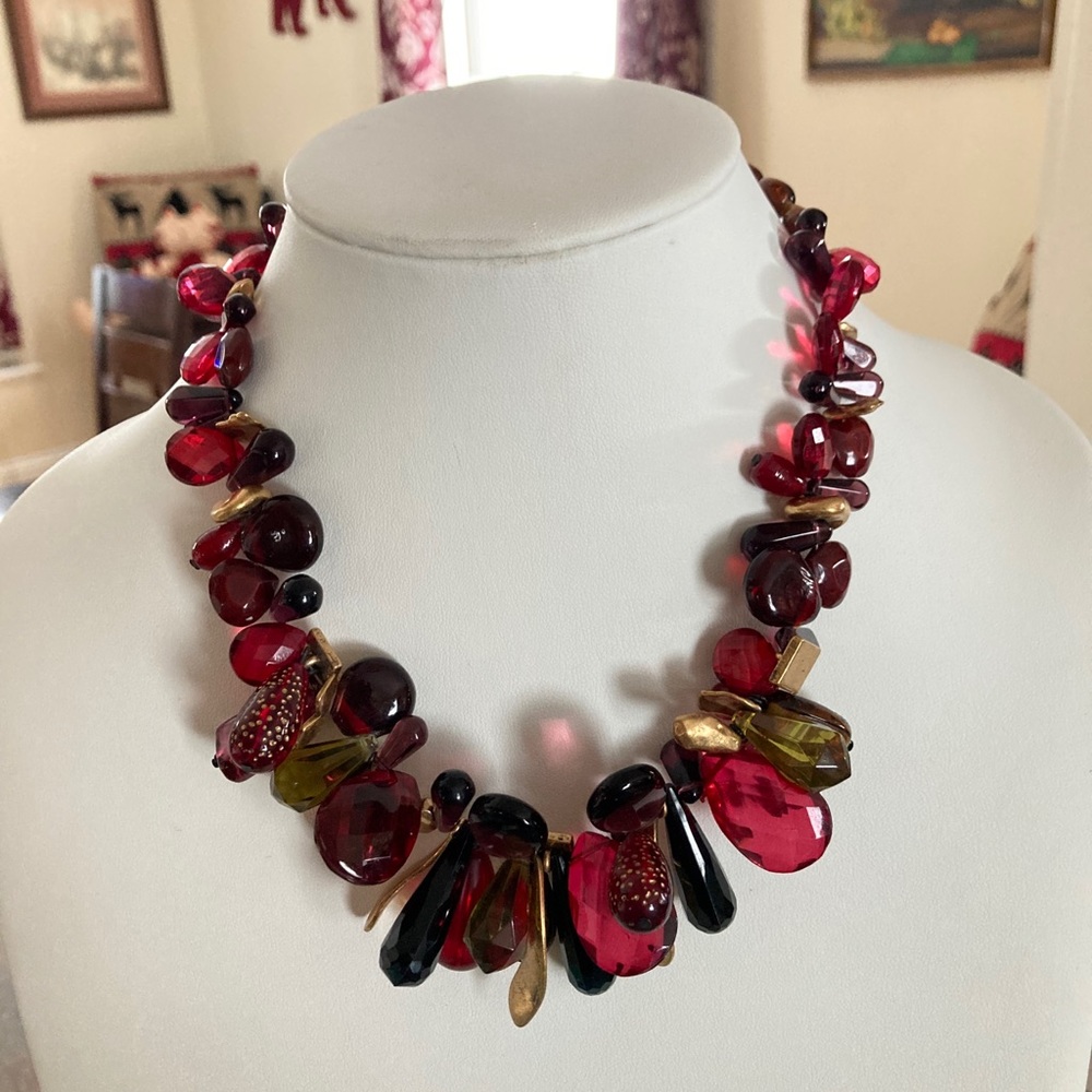 Chico’s red glass and brass necklace